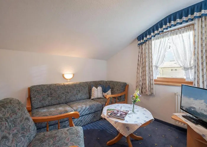 住宿加早餐酒店 Gaesteheim Auwitsch 迈尔霍芬